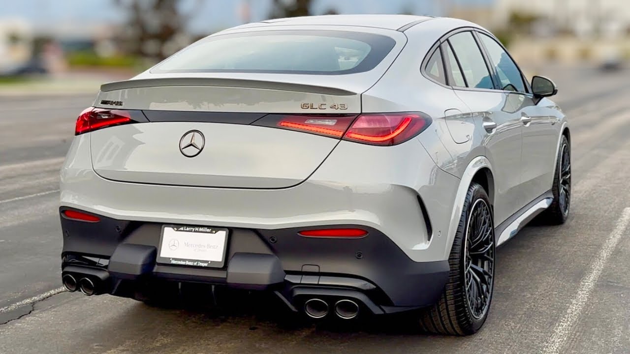 نمای پشتی جذاب مرسدس بنز GLC 43 AMG